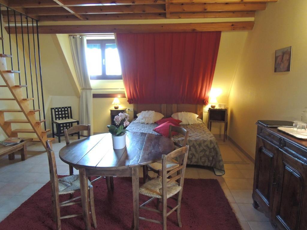 Villa Touloumo Mayrac Esterno foto